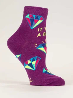 It Takes A Bitch W-Ankle Socks