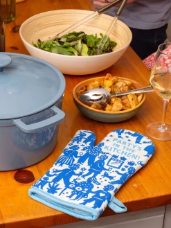 Party's In The Kitchen! Oven Mitt